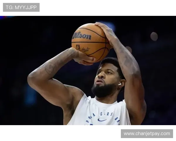 乔治半场表现亮眼12分钟内贡献7分2篮板1助攻2抢断展现实力